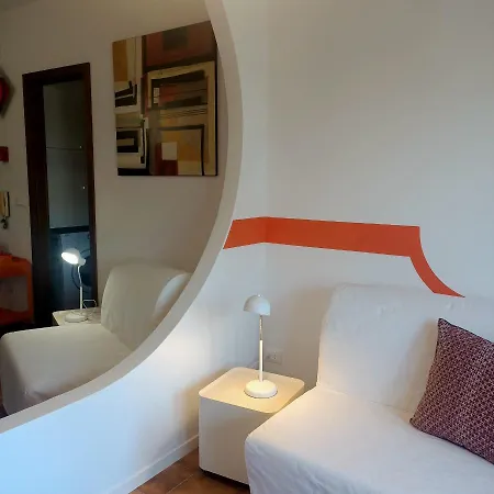 Velocipede Apartment *